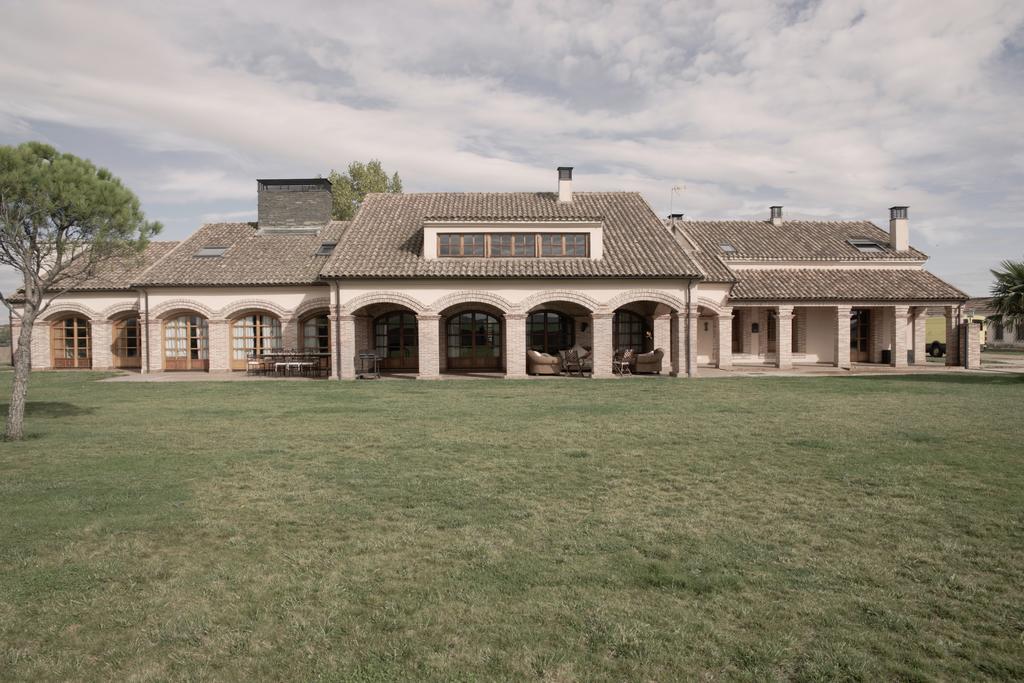 הוילה Almenara de Tormes La Casona Del Tormes מראה חיצוני תמונה