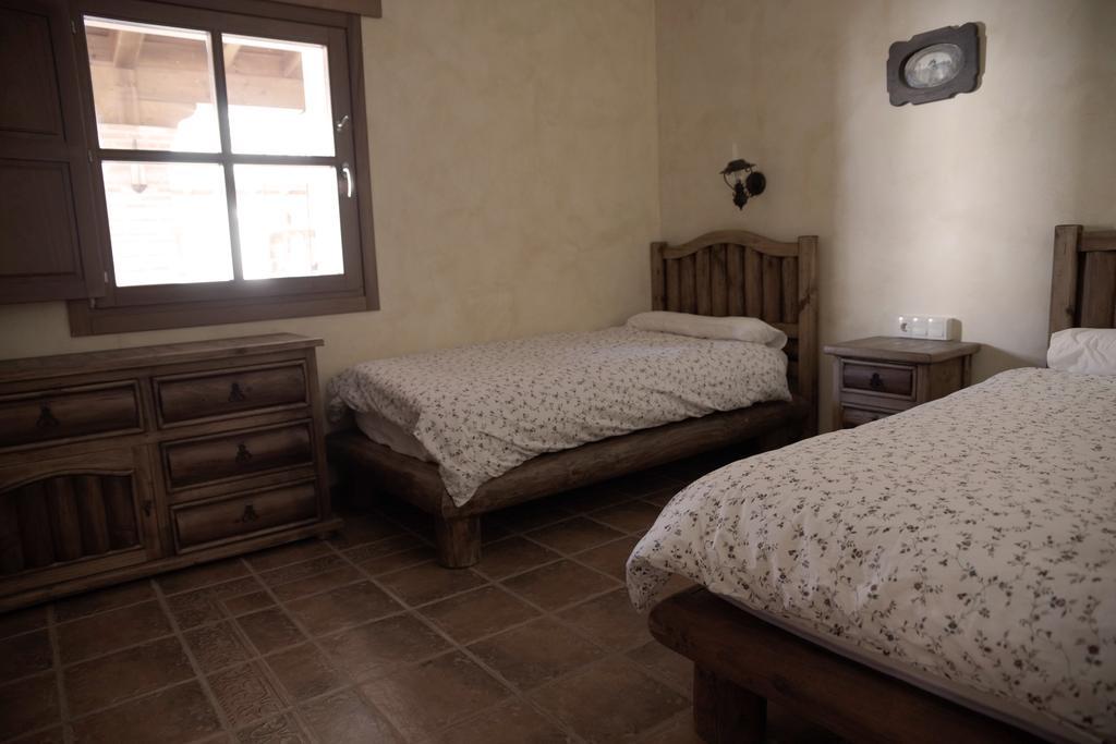 הוילה Almenara de Tormes La Casona Del Tormes מראה חיצוני תמונה