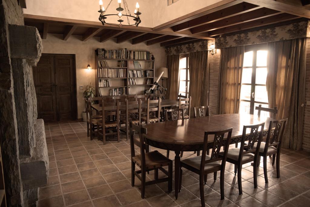 הוילה Almenara de Tormes La Casona Del Tormes מראה חיצוני תמונה