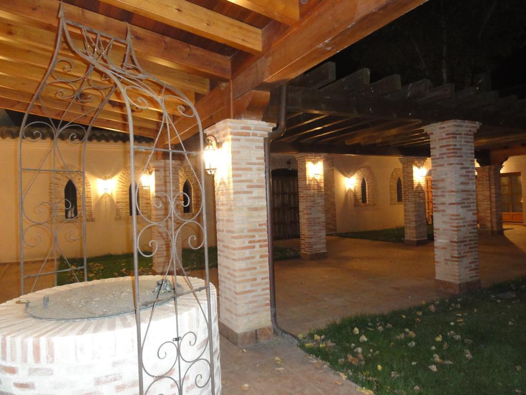 הוילה Almenara de Tormes La Casona Del Tormes מראה חיצוני תמונה